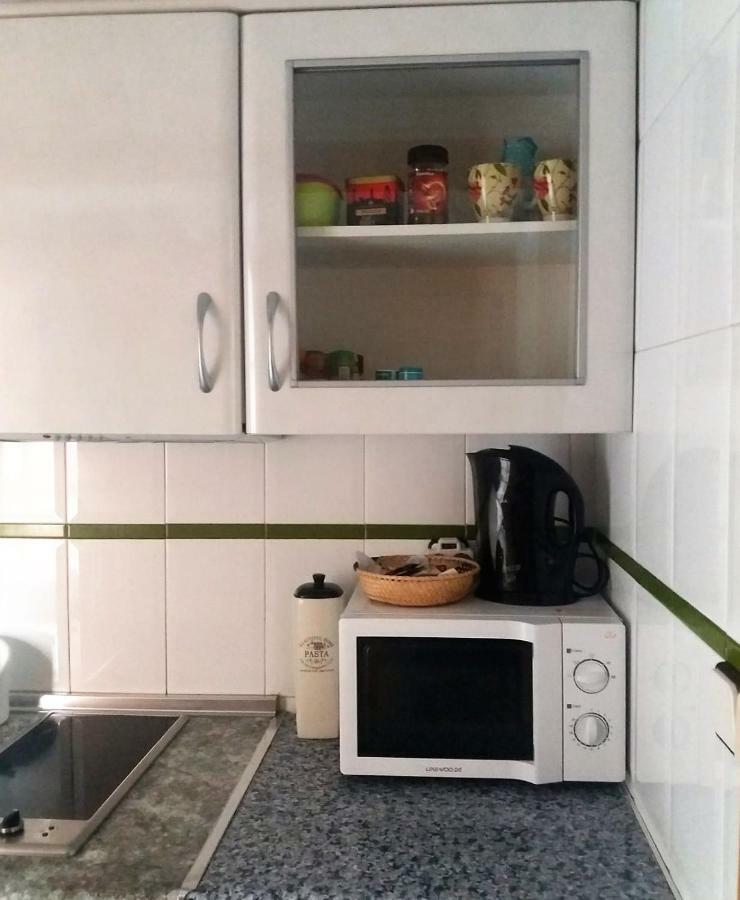 Amazing Sunny Flat With Balcony Pool Two Mins From The Beach Torrevieja Kültér fotó