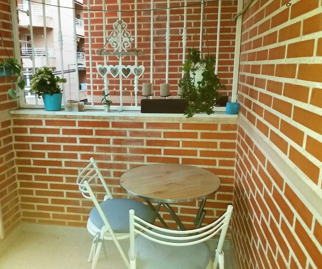 Amazing Sunny Flat With Balcony Pool Two Mins From The Beach Torrevieja Kültér fotó