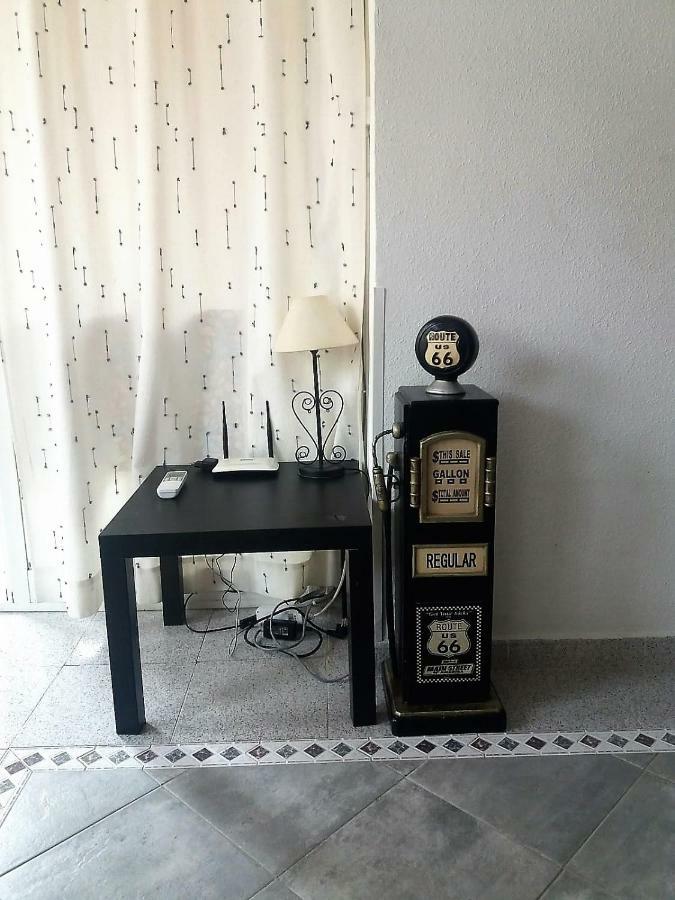 Amazing Sunny Flat With Balcony Pool Two Mins From The Beach Torrevieja Kültér fotó